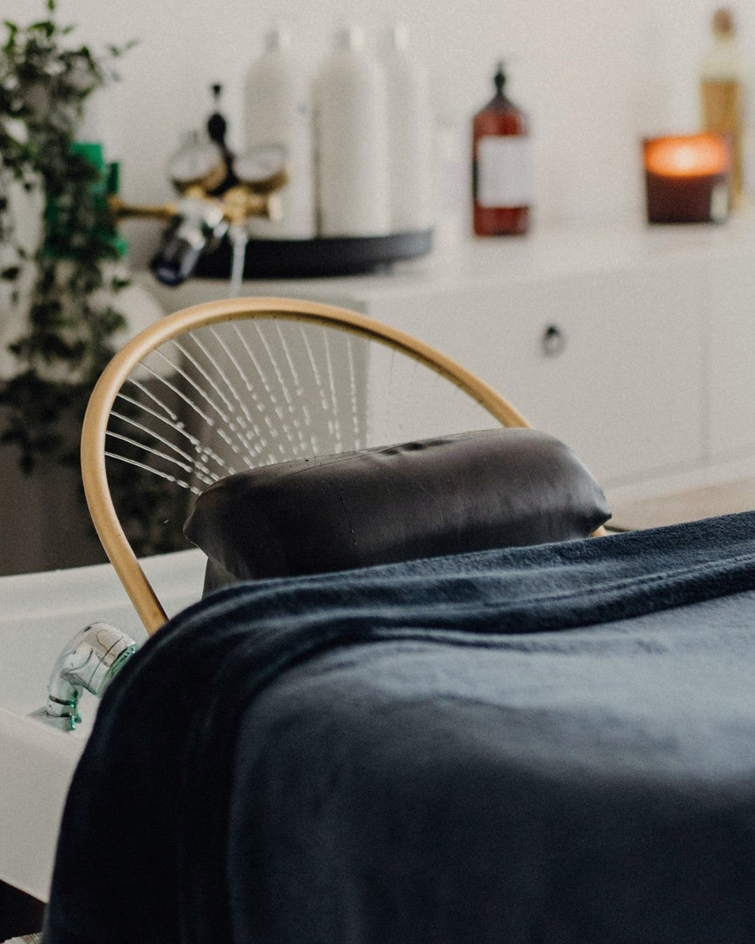 Head Spa – Kopfhautmassage & Haarpflege-Ritual