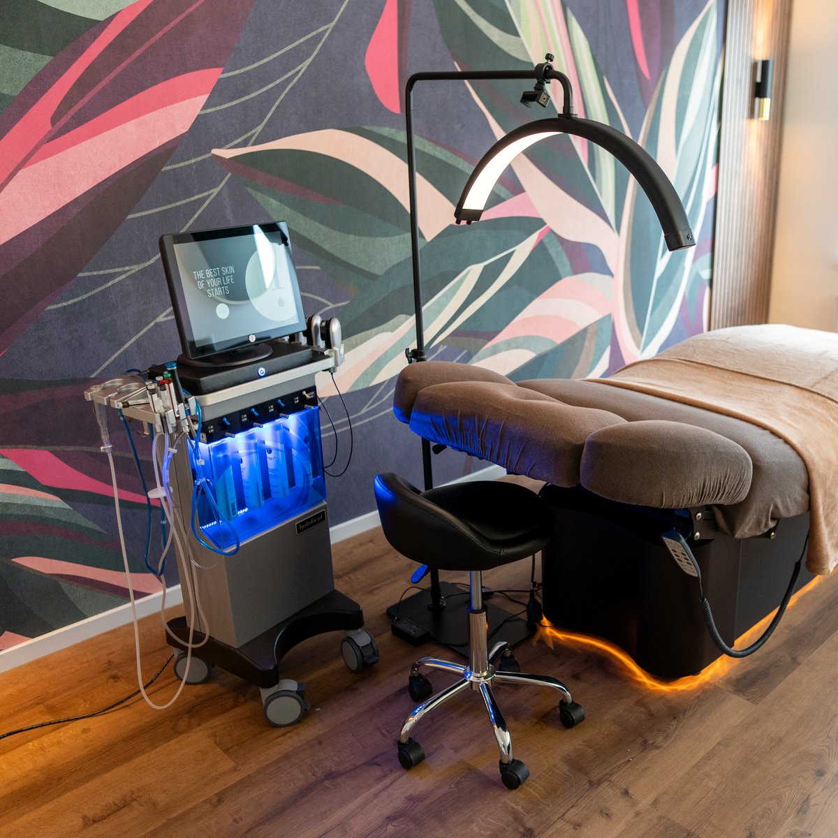 Hydrafacial Intense – Gezielte Gesichtsbehandlung mit Booster